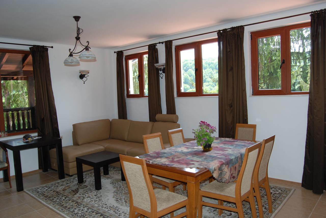 Vidima Apartment Hotel Apriltsi  Ngoại thất bức ảnh